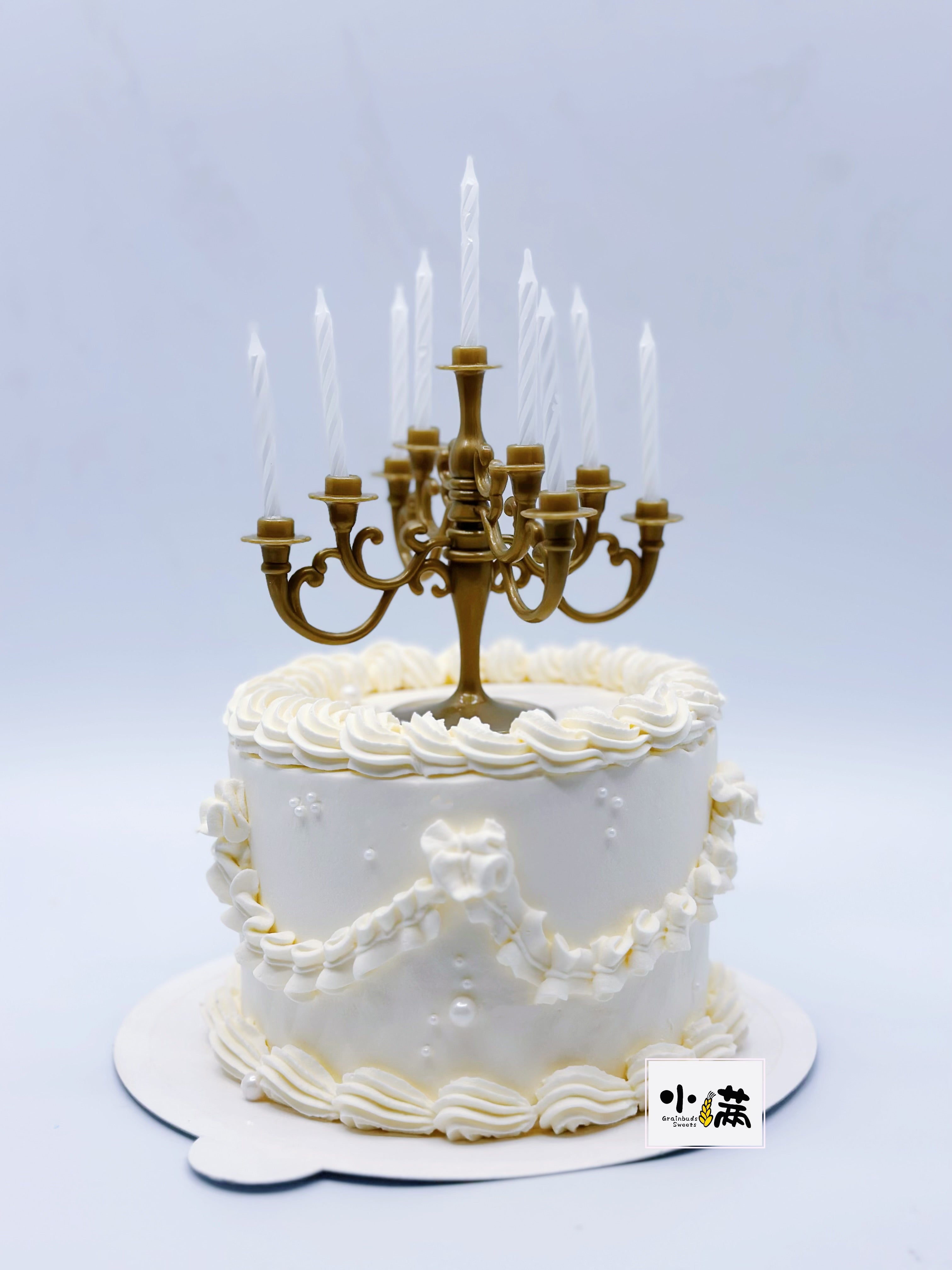 Loretta Vintage Candelabrum Cake