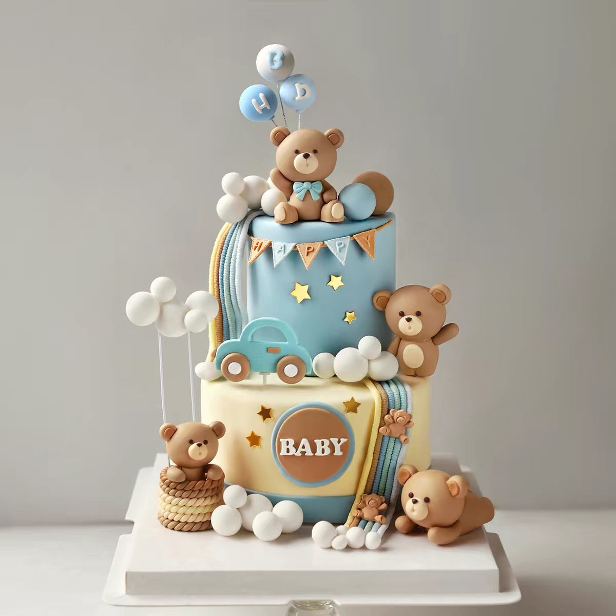 Teddy bear two-tier cake（blue）