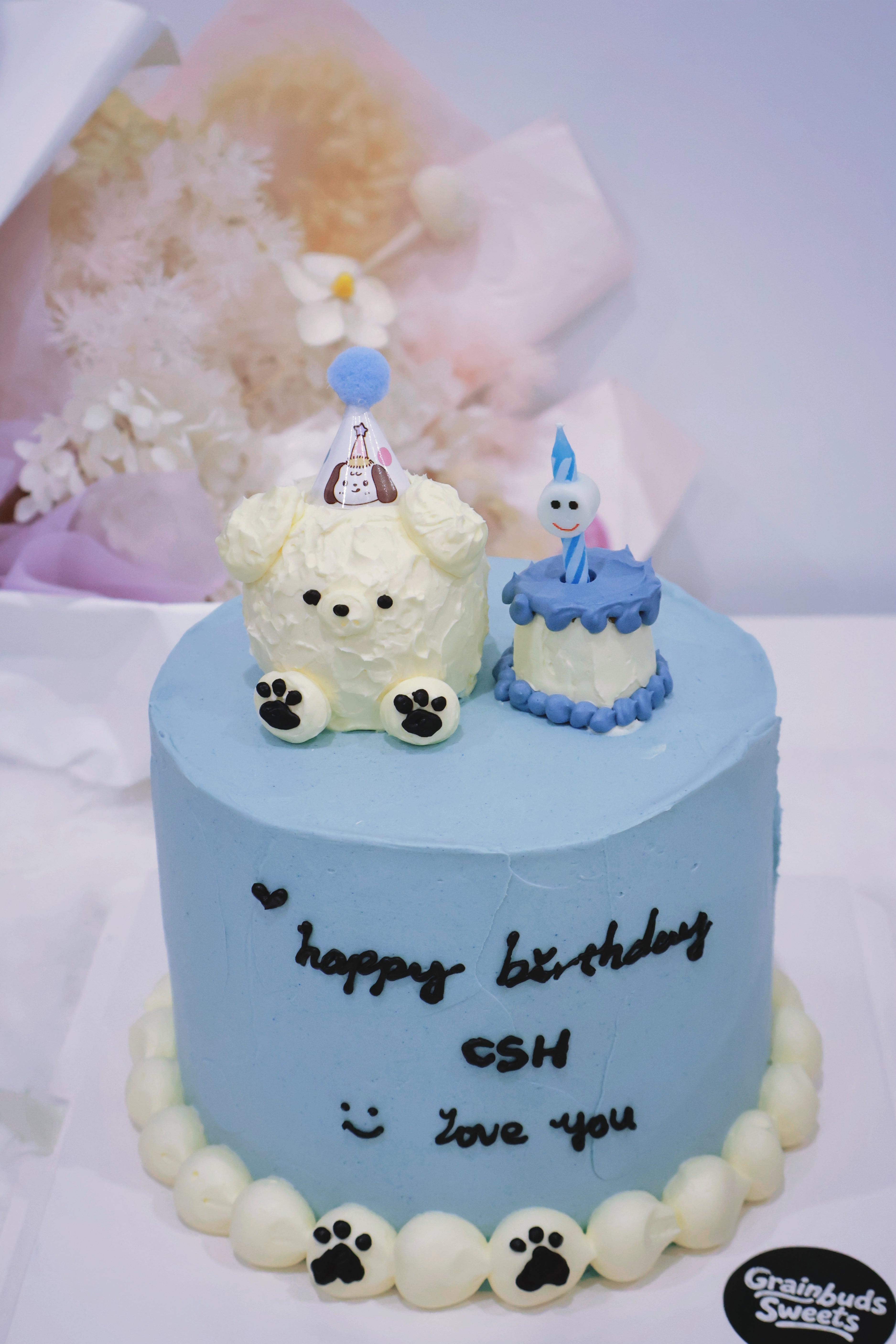 Handmade buttercream Cute Puppy Cake