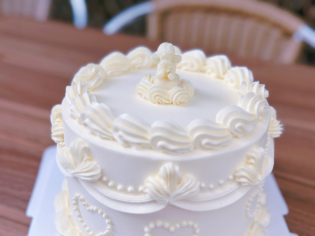 Little Angel Vintage Cake