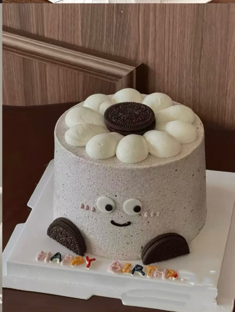 Cute Oreo Cake