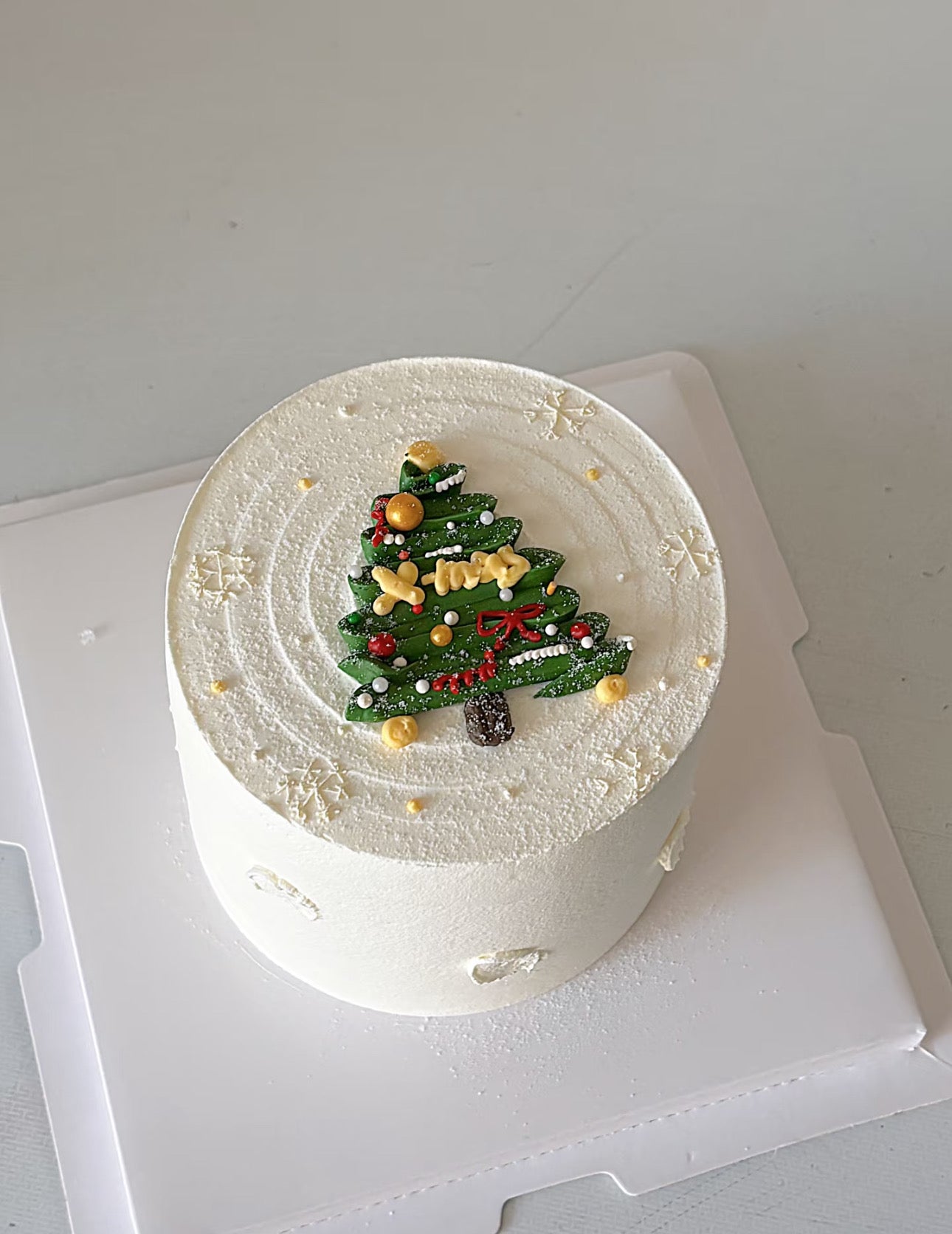 2025 Christmas tree Cake